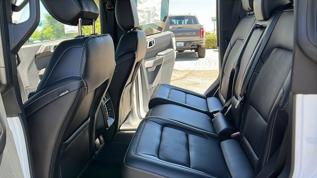 New 2026 Ford Bronco Outer Banks w/ Sasquatch Package AWD/4WD image 18