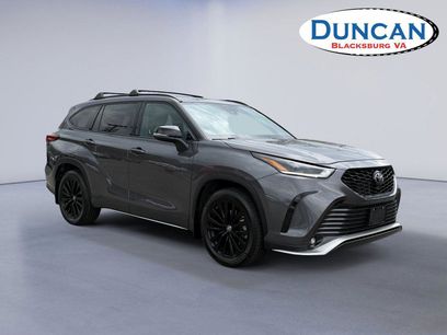 Used 2023 Toyota Highlander XSE