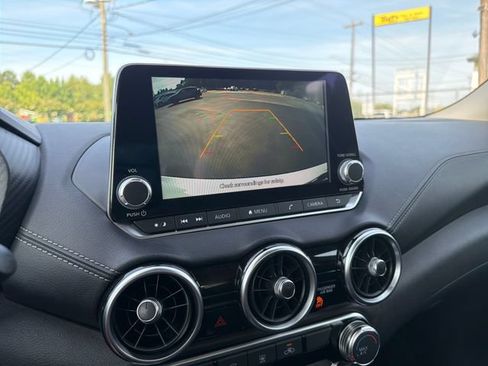 Used 2022 Nissan Sentra SV FWD image 36