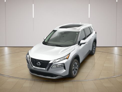 Certified 2023 Nissan Rogue SV w/ SV Premium B Package FWD image 30