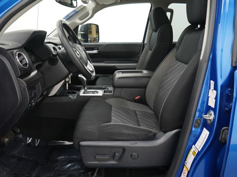 Used 2018 Toyota Tundra SR5 image 23