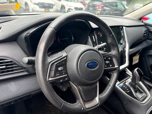 Used 2021 Subaru Outback Premium AWD/4WD image 12