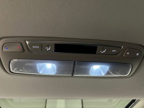 Used 2025 Kia Telluride S image 45