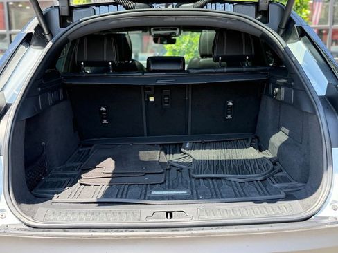 Used 2021 Land Rover Range Rover Velar R-Dynamic S AWD/4WD image 18