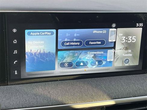 Used 2025 Nissan Kicks SV w/ Interior Electronics Package image 32