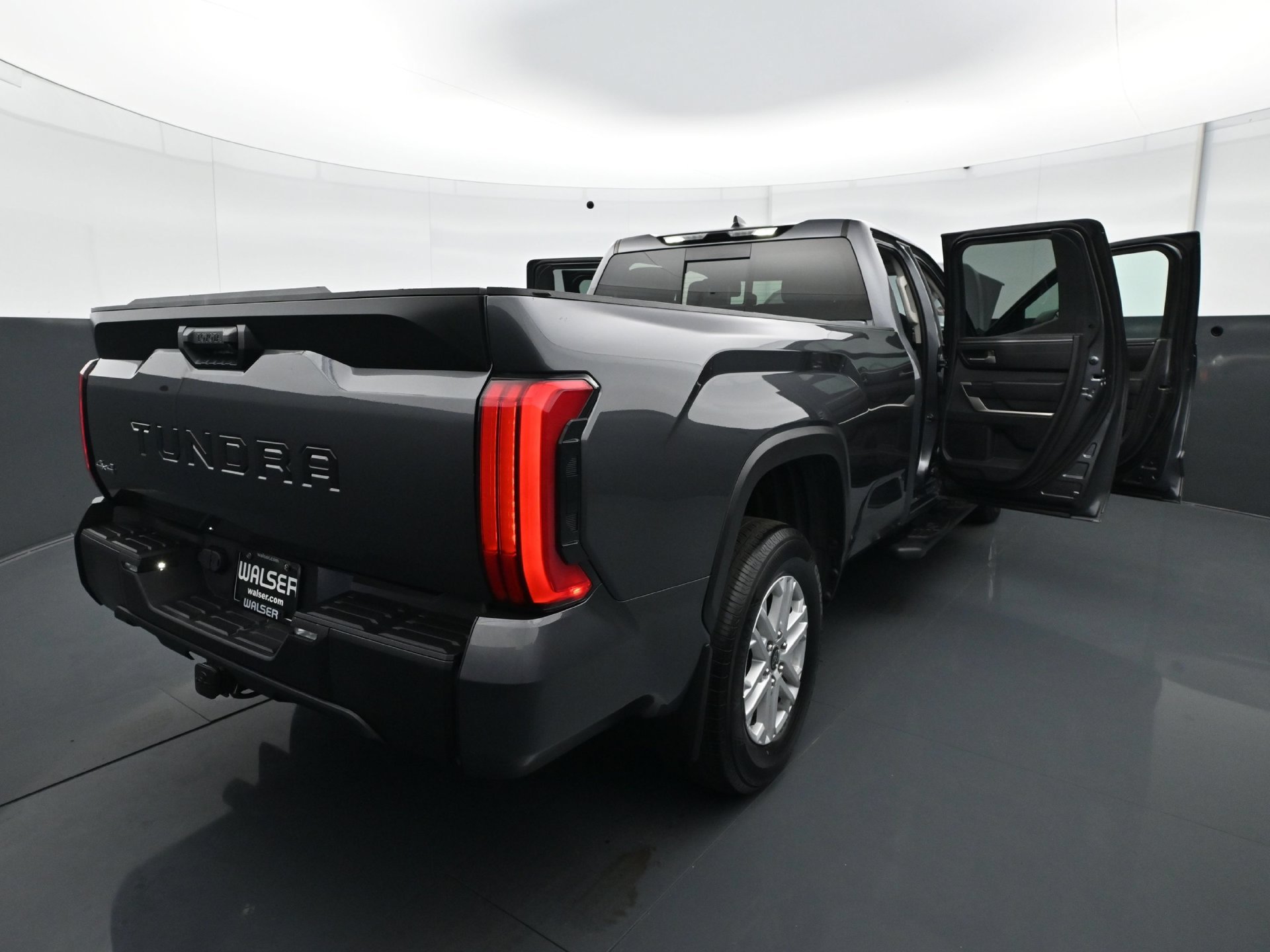 Used 2023 Toyota Tundra SR5 AWD/4WD image 31