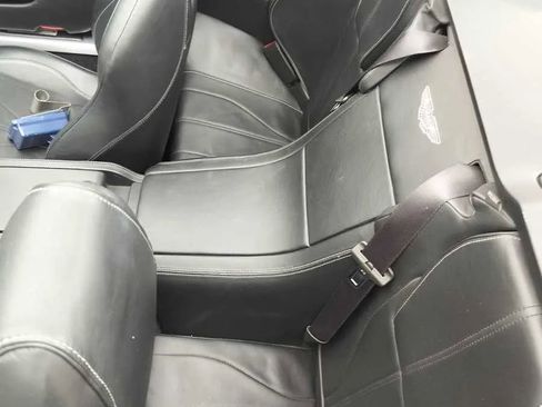 Used 2015 Aston Martin DB9 Volante RWD image 11