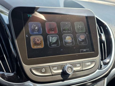 Used 2016 Chevrolet Volt Premier w/ Driver Confidence Package image 29