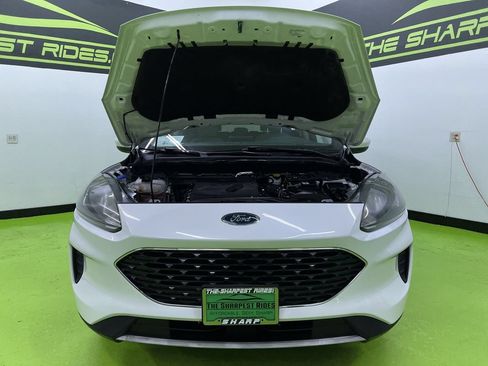 Used 2020 Ford Escape SE AWD/4WD image 4