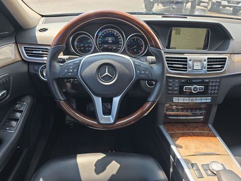 Used 2014 Mercedes-Benz E 350 4MATIC Sedan w/ Premium 1 Package image 6