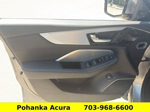 Certified 2024 Acura MDX SH-AWD w/ Technology Package image 22