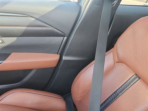 Used 2023 MAZDA CX-50 Meridian Edition image 18