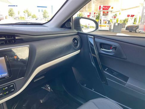 Used 2017 Toyota Corolla iM w/ All-Weather Mat Package FWD image 60