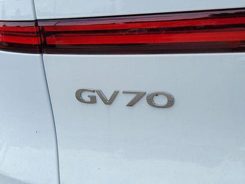 New 2024 Genesis Electrified GV70 Advanced image 20