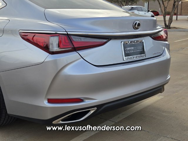Used 2025 Lexus ES 350 w/ Accessory Package (Z2) FWD image 6