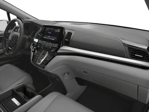 Used 2018 Honda Odyssey Elite image 18