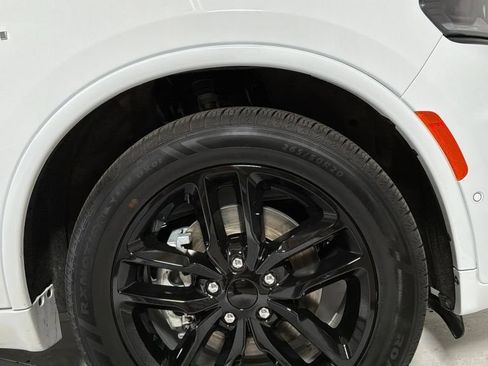 Certified 2025 Dodge Durango R/T AWD/4WD image 9