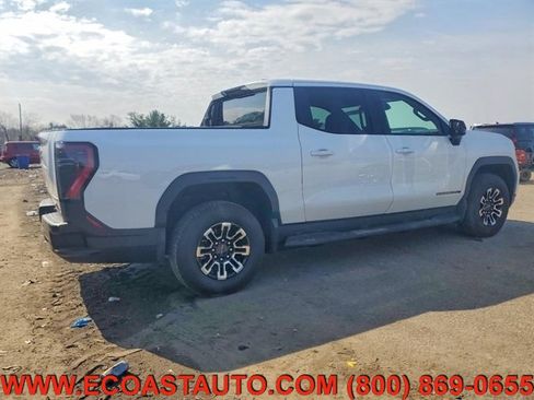 Used 2026 GMC Sierra EV Elevation AWD/4WD image 4