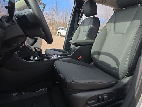 New 2026 Buick Encore GX Preferred w/ Comfort Package FWD image 15
