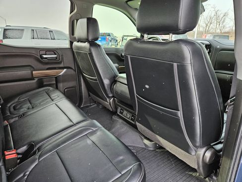 Used 2022 Chevrolet Silverado 1500 RST w/ Z71 Off-Road Package AWD/4WD image 32