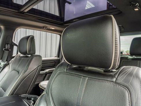Used 2022 RAM 1500 Limited w/ Night Edition RWD image 20