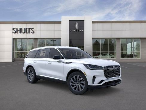 New 2026 Lincoln Aviator AWD image 12
