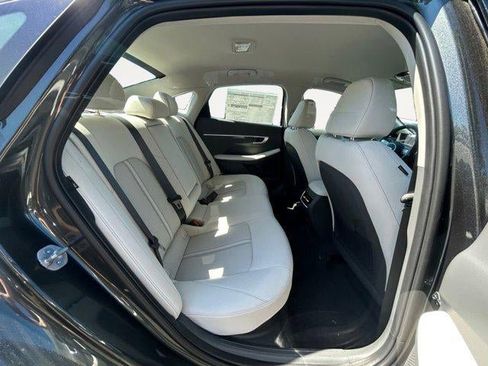 New 2025 Hyundai Sonata SEL FWD image 12