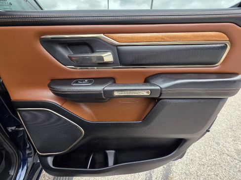 Used 2019 RAM 1500 Limited AWD/4WD image 36
