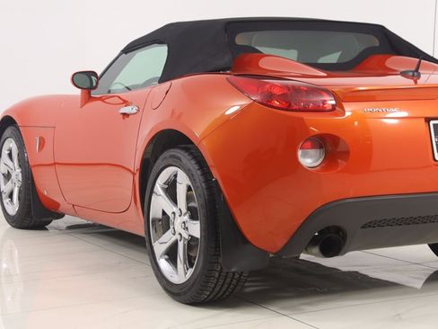 Used 2008 Pontiac Solstice GXP w/ Premium Package image 21
