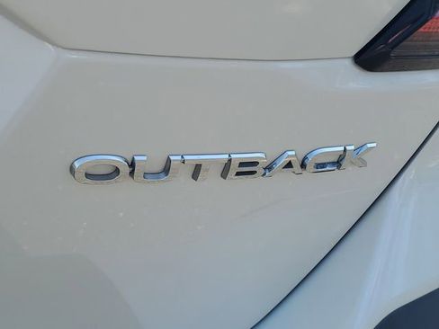 Used 2024 Subaru Outback Limited image 11