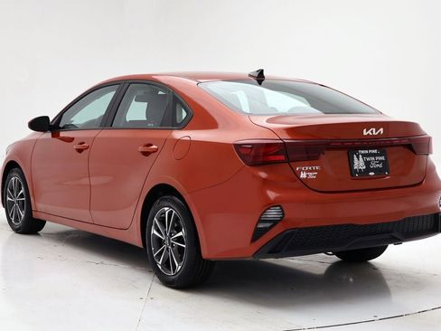 Used 2023 Kia Forte LXS image 6