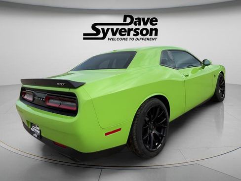 Used 2015 Dodge Challenger SRT Hellcat image 5