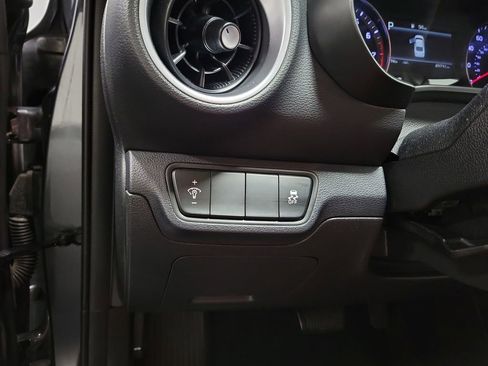 Used 2022 Kia Forte Sedan FWD image 21
