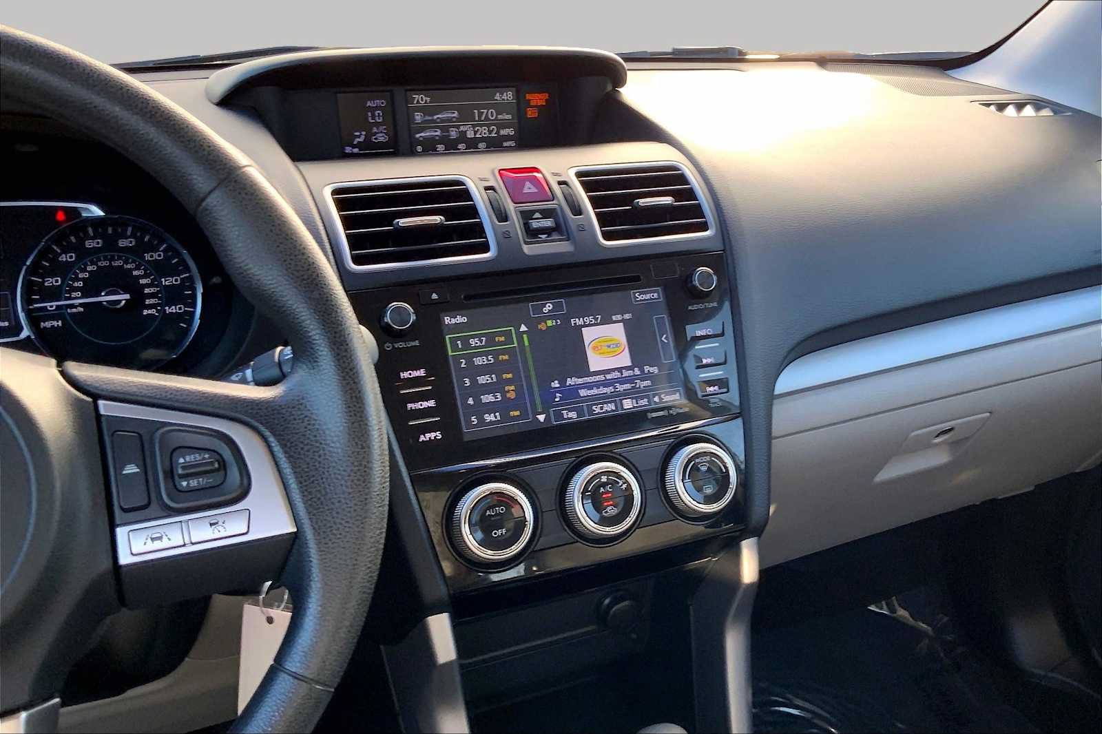Used 2017 Subaru Forester 2.5i Premium AWD/4WD image 7