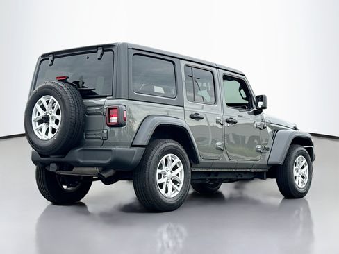 Used 2023 Jeep Wrangler Unlimited Sport AWD/4WD image 2
