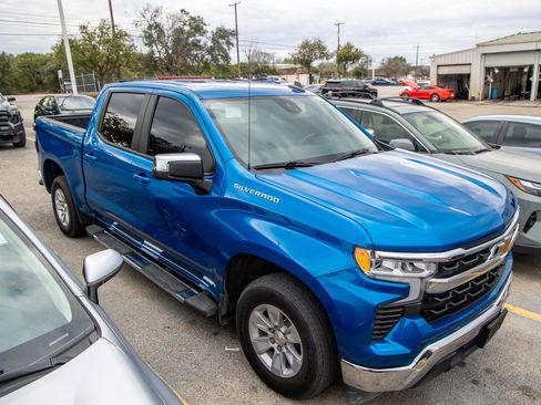 Used 2023 Chevrolet Silverado 1500 LT image 7