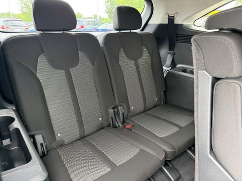 New 2026 Kia Sorento LX FWD image 22