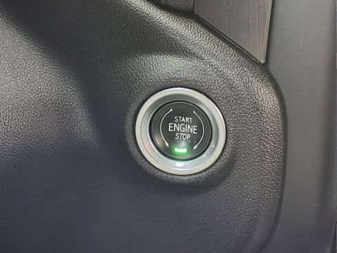 Used 2021 GMC Sierra 1500 AT4 w/ AT4 Value Package image 23