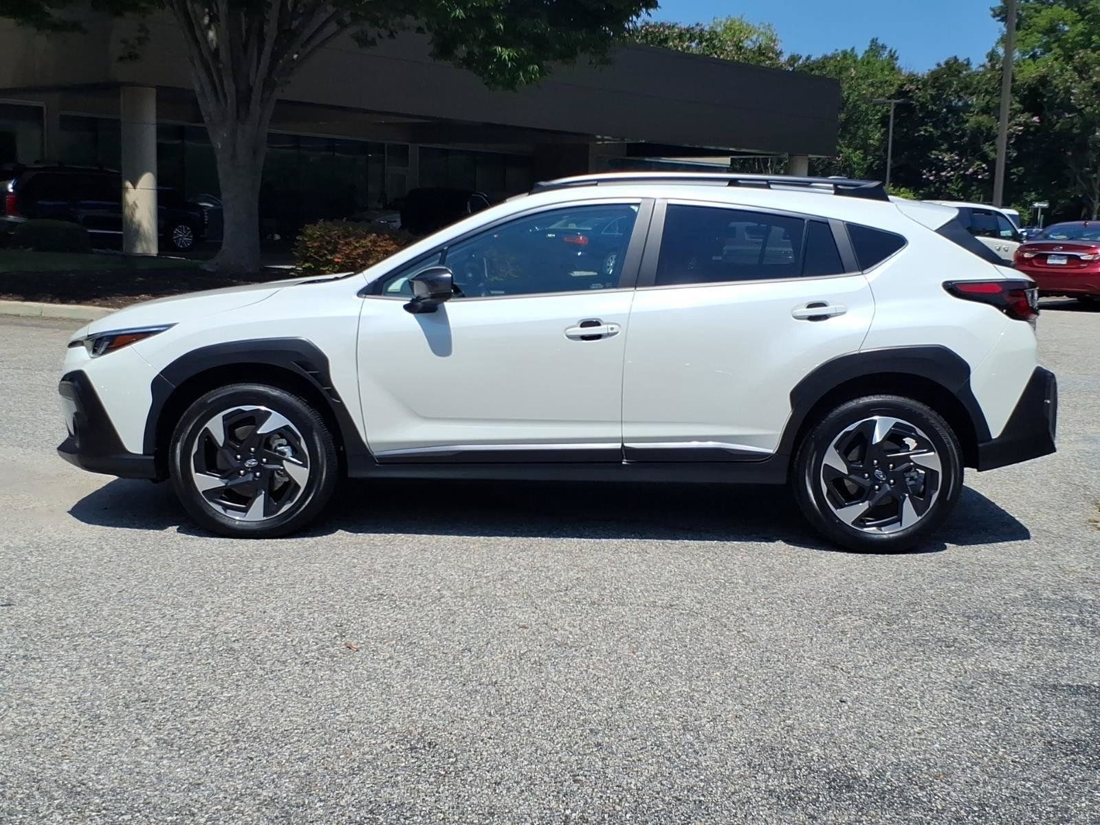Used 2025 Subaru Crosstrek 2.5i Limited w/ Crosstrek Mirror Package AWD/4WD image 3