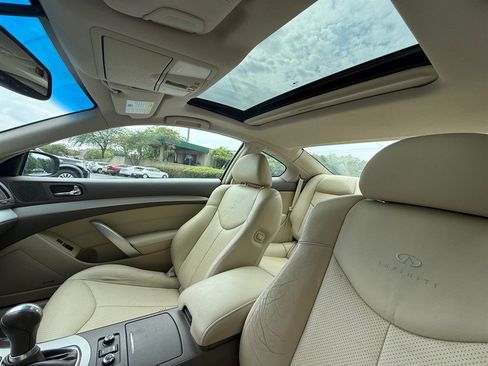 Used 2009 INFINITI G37 x Coupe w/ Premium Pkg AWD/4WD image 21