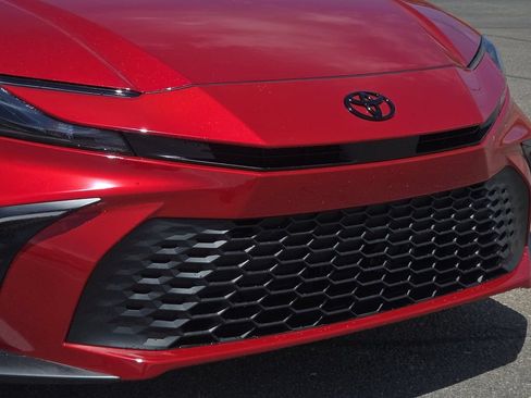New 2026 Toyota Camry SE FWD image 7