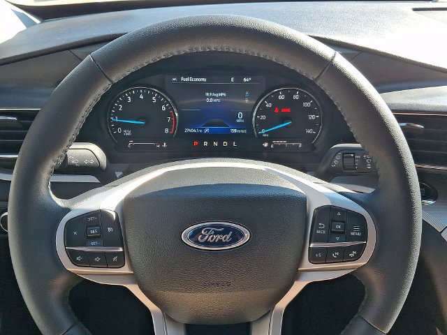 Used 2023 Ford Explorer XLT w/ Equipment Group 202A AWD/4WD image 23