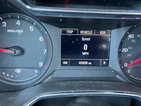 Used 2023 Chevrolet TrailBlazer LT FWD image 8