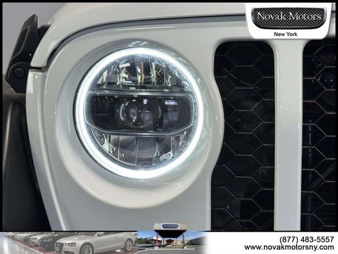 Used 2024 Jeep Wrangler Unlimited Sport AWD/4WD image 10
