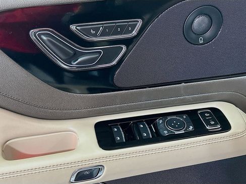 Used 2023 Lincoln Aviator Reserve w/ Elements Package Plus RWD image 16
