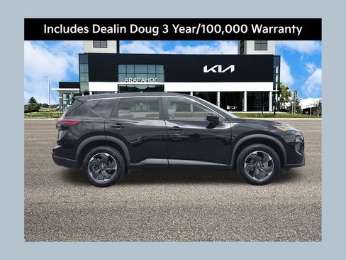 Used 2025 Nissan Rogue SV AWD/4WD image 1