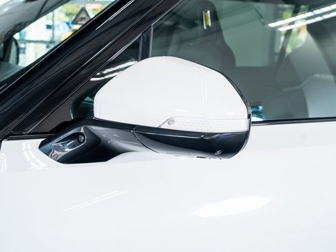 Used 2023 Rivian R1S Adventure image 20