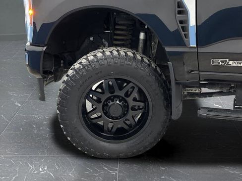 Used 2024 Ford F250 Platinum image 43