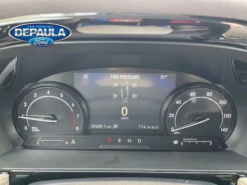 Used 2022 Lincoln Corsair AWD w/ Premium Package image 2