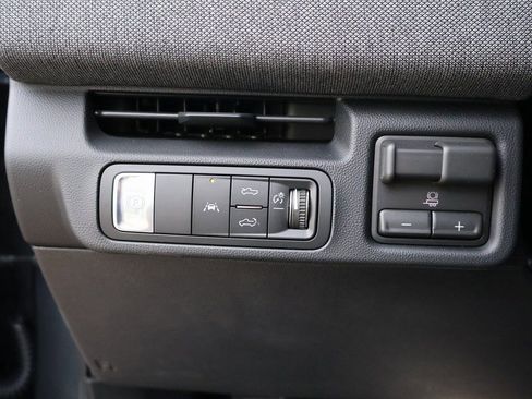 New 2026 GMC Sierra EV Elevation AWD/4WD image 43